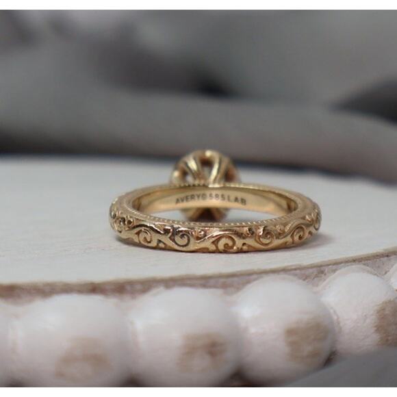 James Avery Gold Ring with Clear Stone - Picture 2 of 6